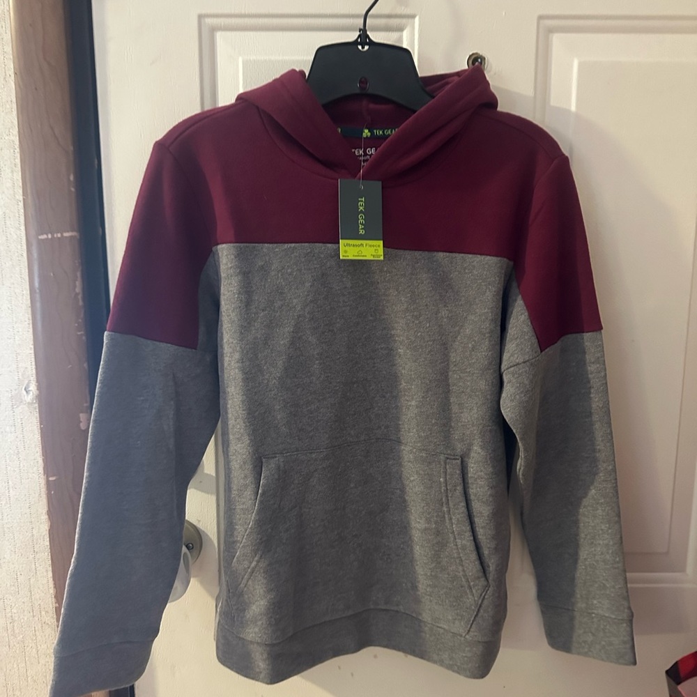 *FINAL* TEK GEAR ULTRASOFT FLEECE HOODIE: MAROON/GRAY: NWT: SZ MEDIUM HUSKY